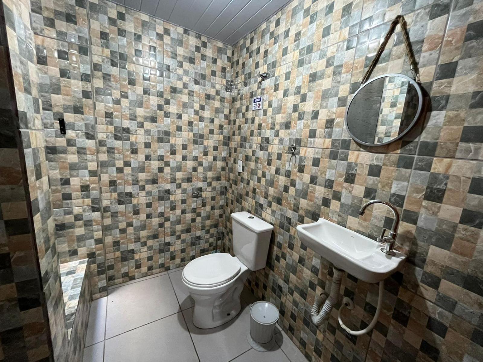 Kitnets No Campeche A 500 Metros Do Mar Apartment Florianopolis Ngoại thất bức ảnh