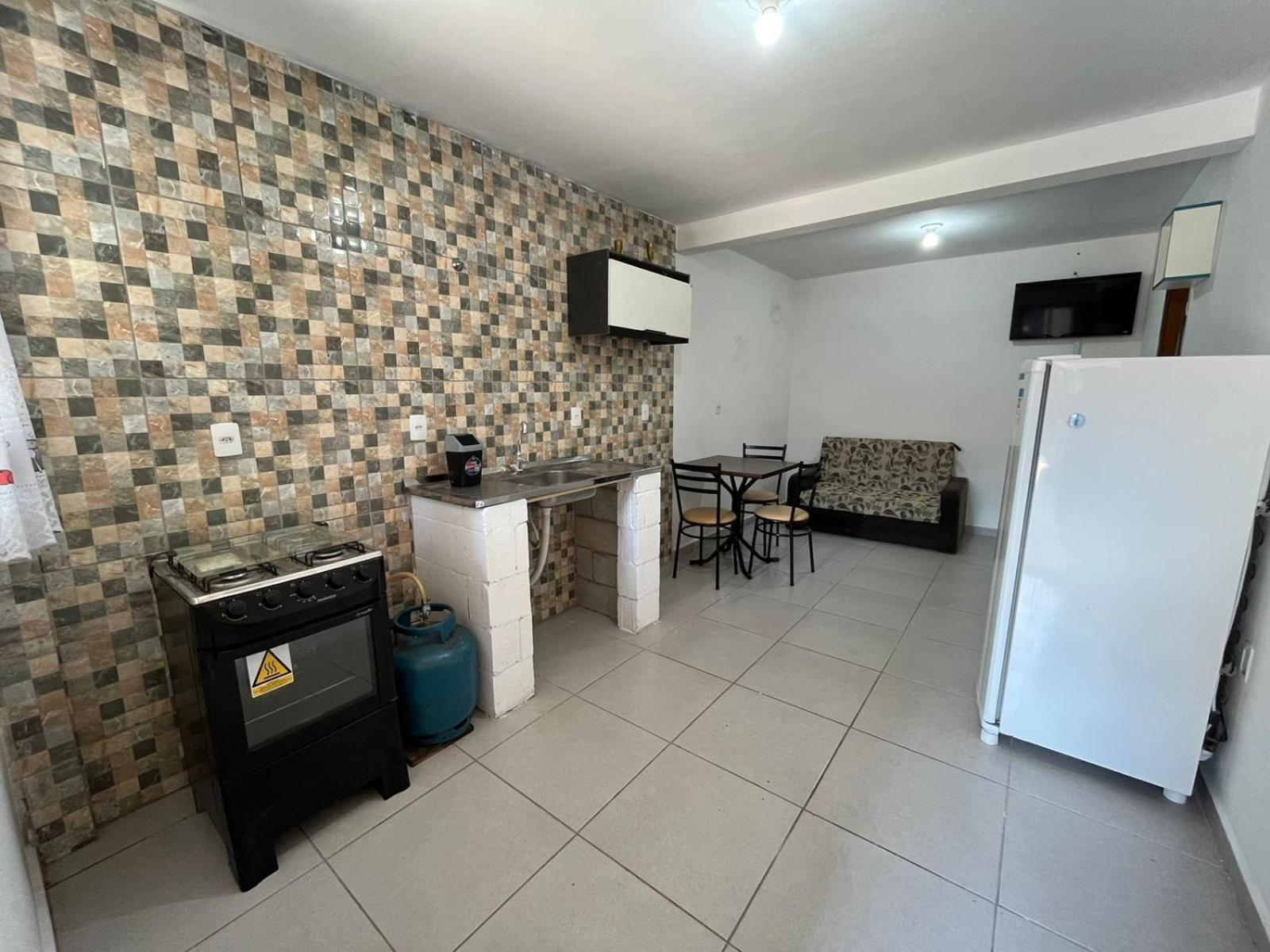 Kitnets No Campeche A 500 Metros Do Mar Apartment Florianopolis Ngoại thất bức ảnh